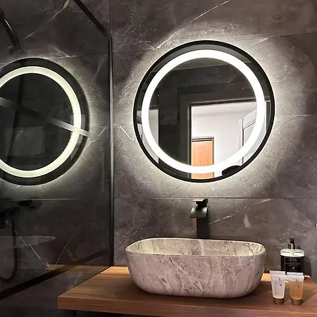 Elegant Escape Apartament Kłajpeda